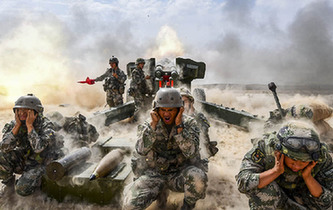 &ldquo;火力-2017&middot;青銅峽&rdquo; 站在怒吼的火炮背后有多震撼？