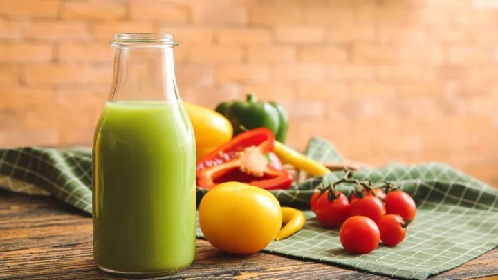 榨蔬菜汁喝，比吃蔬菜更健康更方便？