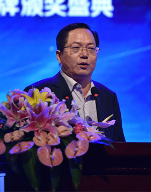 經濟學家、中國人民銀行研究局研究員鄒平座