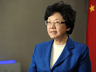 大醫(yī)院人滿為患，社區(qū)醫(yī)院門可羅雀怎么破？