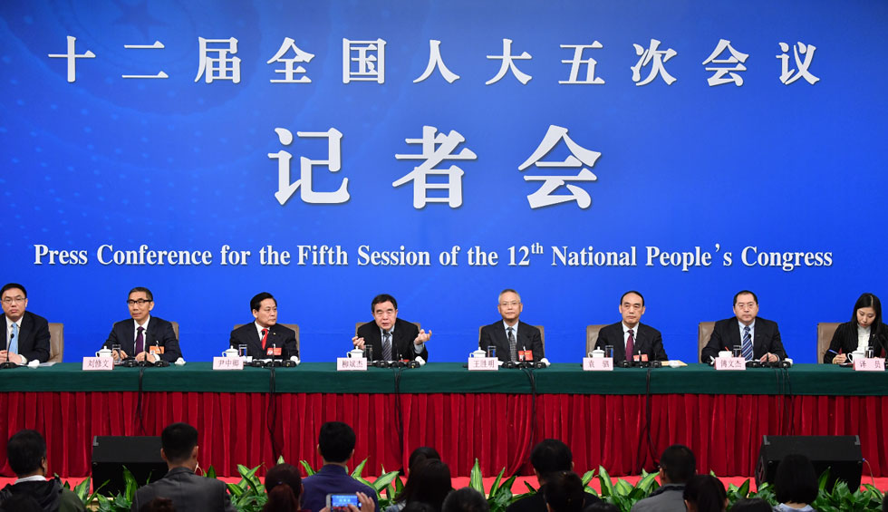 回放：全國人大相關(guān)負(fù)責(zé)人就&ldquo;人大監(jiān)督工作&rdquo;答問