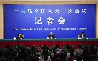 國(guó)務(wù)院扶貧辦主任劉永富就&ldquo;打好精準(zhǔn)脫貧攻堅(jiān)戰(zhàn)&rdquo;答記者問(wèn)