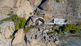 楚松村&ldquo;四代房&rdquo;：中國(guó)邊陲巨變縮微影像