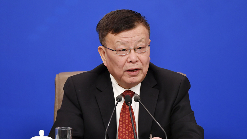 全國政協(xié)常委、副秘書長（兼）、提案委員會副主任，九三學(xué)社中央副主席 賴明