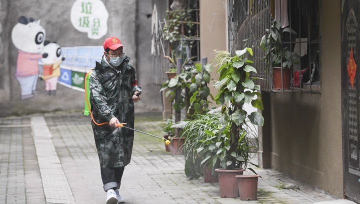 辛識平：致敬！按下&ldquo;快進(jìn)鍵&rdquo;的平凡英雄