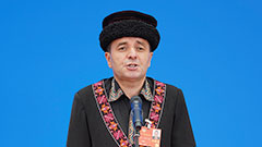 全國(guó)政協(xié)委員 國(guó)家一級(jí)演員 玉克塞克&middot;西加艾提