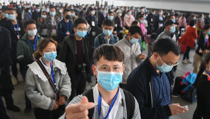 &ldquo;打工人&rdquo;陳安心：這一年不容易，也沒(méi)那么難