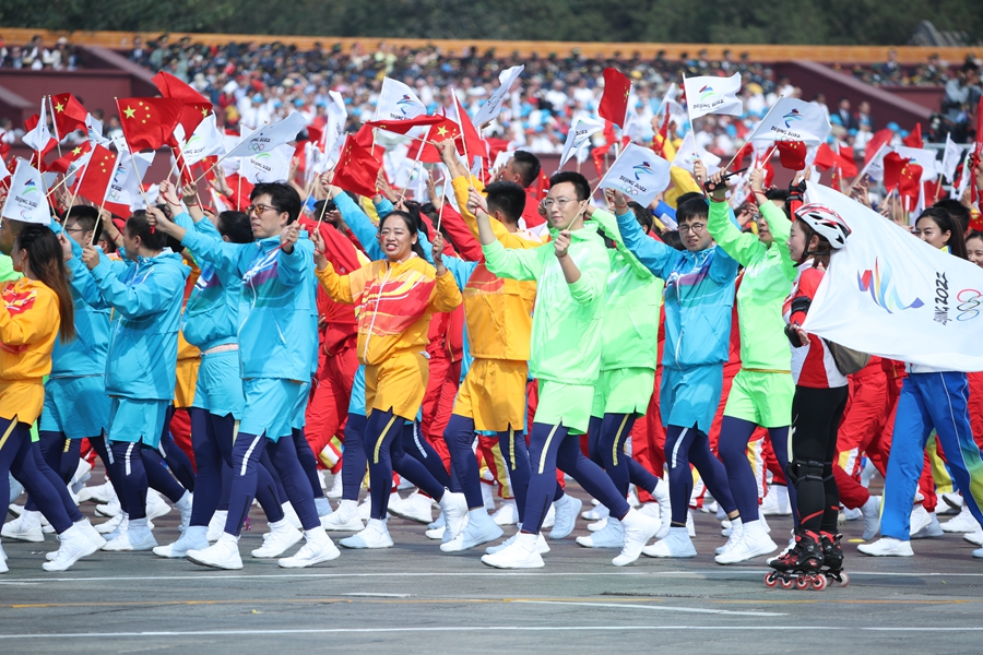 群眾大游行，歡樂(lè)的海洋！