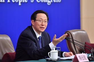 農(nóng)業(yè)部部長(zhǎng)韓長(zhǎng)賦等就&ldquo;實(shí)施鄉(xiāng)村振興戰(zhàn)略 推動(dòng)農(nóng)業(yè)轉(zhuǎn)型升級(jí)&rdquo;答記者問(wèn)