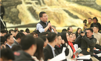 香港文匯報、大公報記者提問