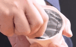 味同嚼鐵？ 日本&ldquo;鐵味&rdquo;冰淇淋面世