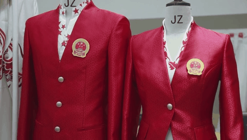 &ldquo;開(kāi)門(mén)紅&rdquo; 中國(guó)體育代表團(tuán)入場(chǎng)服裝有講究