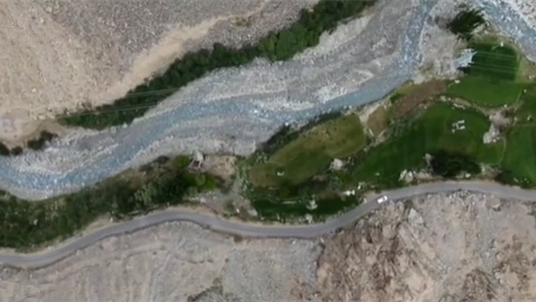 重返現(xiàn)場(chǎng)看變化&middot;十年后 重返皮勒村：皮里村已正式命名為皮勒村