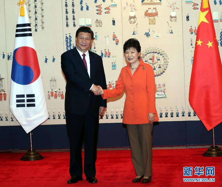 7月3日，國(guó)家主席習(xí)近平在首爾同韓國(guó)總統(tǒng)樸槿惠舉行會(huì)談。新華社記者 蘭紅光 攝