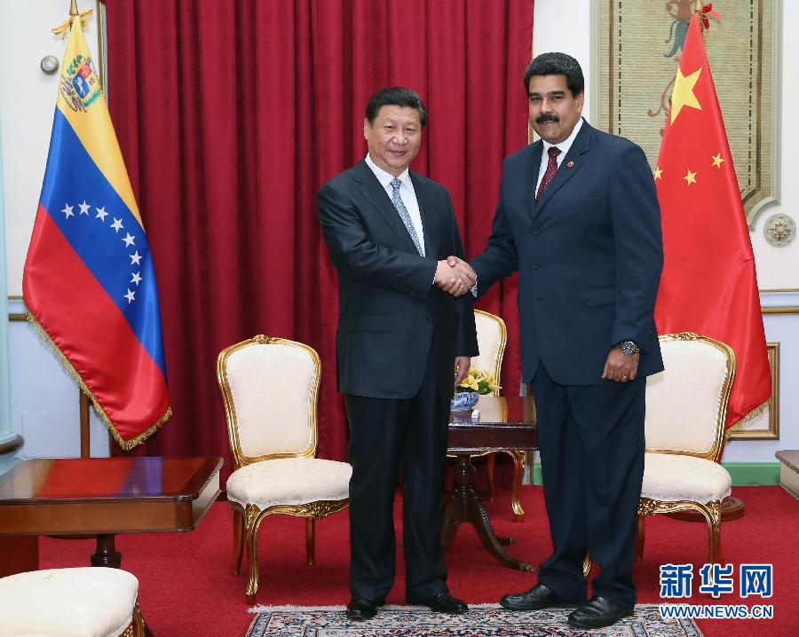 當(dāng)?shù)貢r間7月20日，國家主席習(xí)近平在加拉加斯同委內(nèi)瑞拉總統(tǒng)馬杜羅舉行會談。 新華社記者蘭紅光攝 
