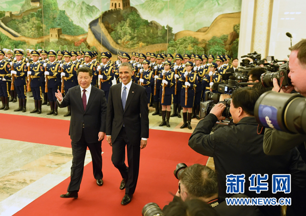 11月12日，國家主席習(xí)近平在北京人民大會堂舉行歡迎儀式，歡迎美國總統(tǒng)奧巴馬對中國進行國事訪問。 新華社記者 劉建生 攝