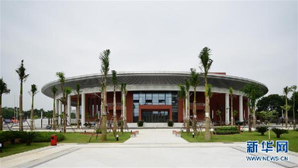 （國際&middot;圖文互動）（2）&ldquo;盡心盡力建好中越友誼精品工程！&rdquo;&mdash;&mdash;越中友誼宮落成記