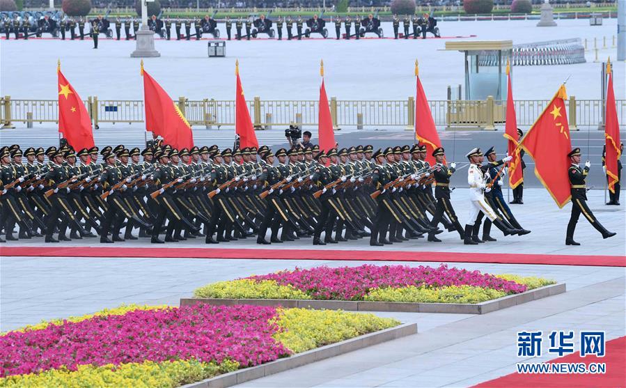 (新華全媒頭條·圖文互動(dòng))(4)順應(yīng)時(shí)代發(fā)展 彰顯大國(guó)形象——我國(guó)國(guó)事訪(fǎng)問(wèn)歡迎儀式推出改革新舉措