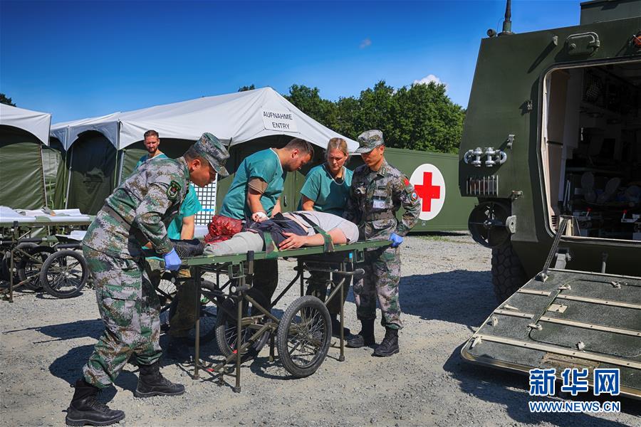 （國際&middot;圖文互動）（6）&ldquo;共同的理念，讓合作更深入更順暢&rdquo;&mdash;&mdash;走進中德&ldquo;聯(lián)合救援-2019&rdquo;衛(wèi)勤實兵聯(lián)合演習(xí)德方野戰(zhàn)二級醫(yī)院