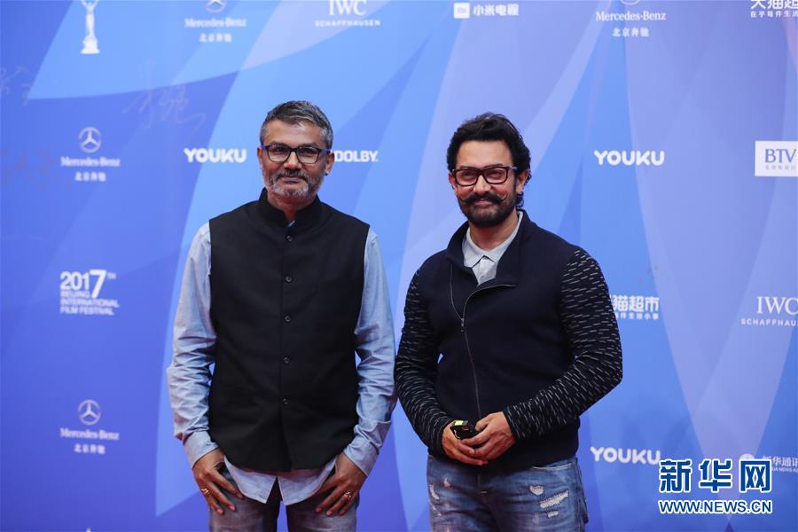 （習(xí)近平出訪配合稿&middot;圖文互動）（3）特稿：電影、瑜伽、智能手機(jī)&mdash;&mdash;中印兩個文明古國交往&ldquo;新故事&rdquo;