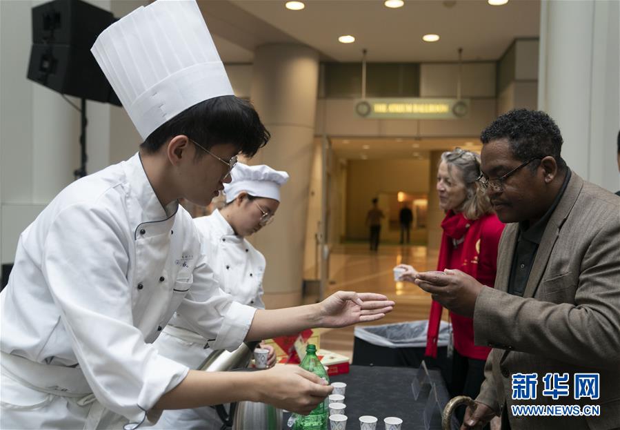 (國際·圖文互動)(2)“北京日”文化廟會在華盛頓舉行