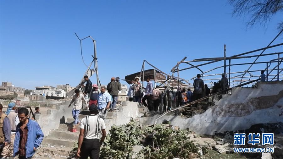 (國(guó)際)(2)也門安全部隊(duì)遭胡塞武裝導(dǎo)彈襲擊10人死亡