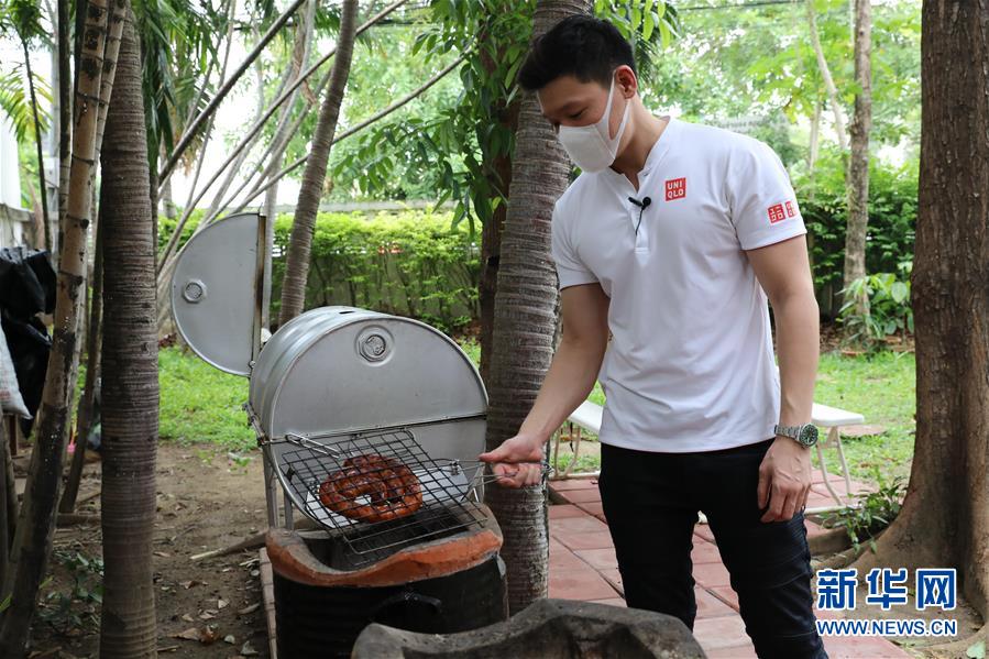 (海外抗疫故事·圖文互動(dòng))(8)拒絕向新冠疫情低頭——記泰國(guó)民航從業(yè)人員“再就業(yè)”