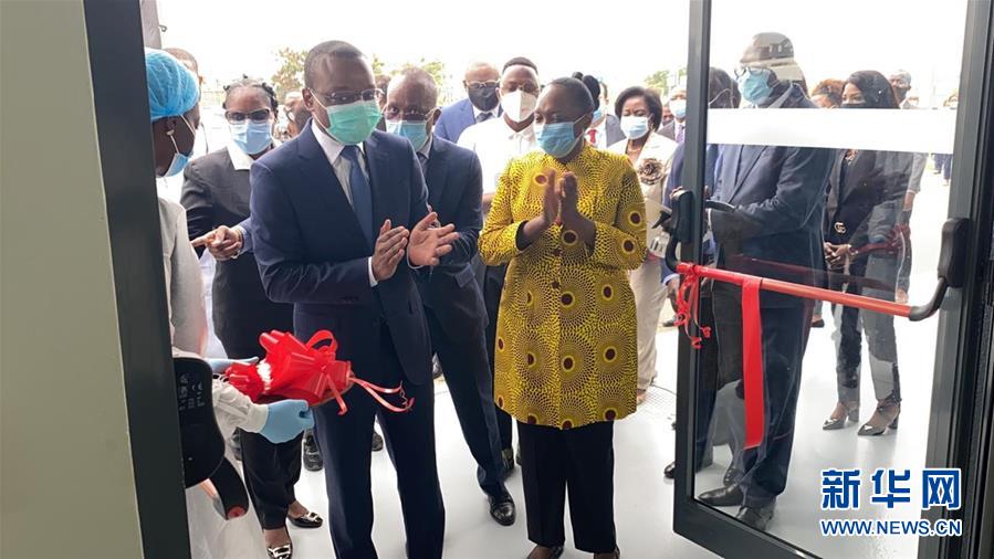（國際疫情&middot;圖文互動）（6）華大基因承建 安哥拉&ldquo;火眼&rdquo;新冠檢測實(shí)驗(yàn)室揭幕