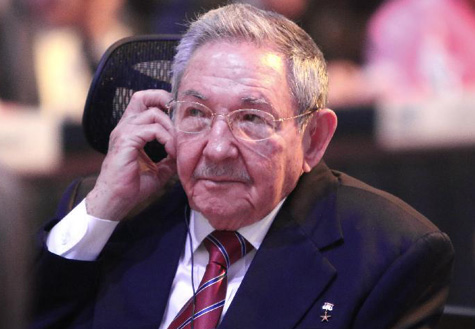 古歐正?；疵绹?guó)臉色?