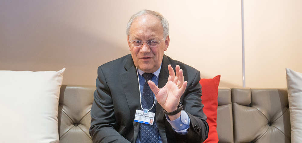 瑞士希望搭乘中國發(fā)展的&ldquo;快車&rdquo;&mdash;&mdash;訪瑞士聯(lián)邦委員兼經(jīng)濟(jì)、教研部長施奈德－阿曼