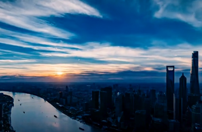 這一刻，瞰上海