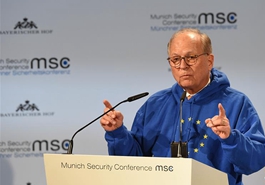 未來國(guó)際秩序應(yīng)如何調(diào)整和構(gòu)建？