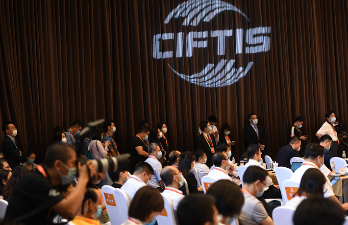 插上數(shù)字化翅膀，讓服務(wù)跨越空間&mdash;&mdash;從服貿(mào)會看數(shù)字貿(mào)易新發(fā)展