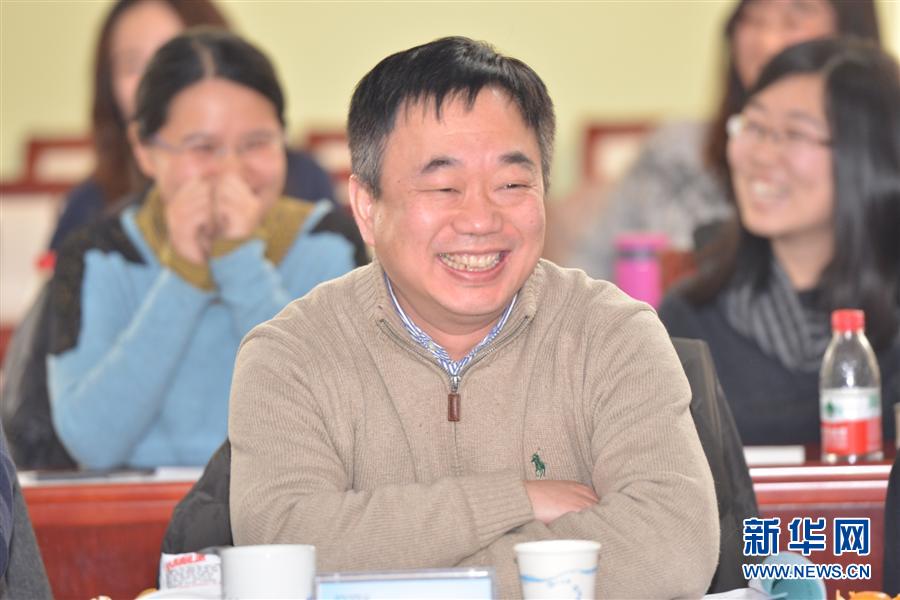 倪峰在新華網&ldquo;縱論天下&rdquo;國際問題研討會上發(fā)言