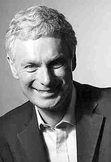 &ldquo;中國夢(mèng)&rdquo;需探索適合自己的路